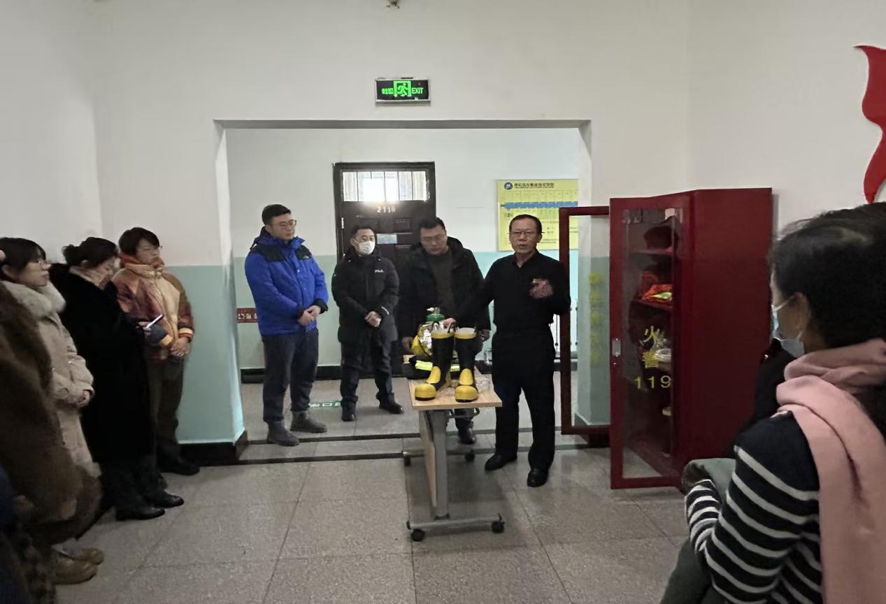 图片4.png 图片4.png