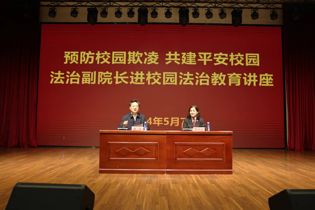 4.webp.png 4.webp.png