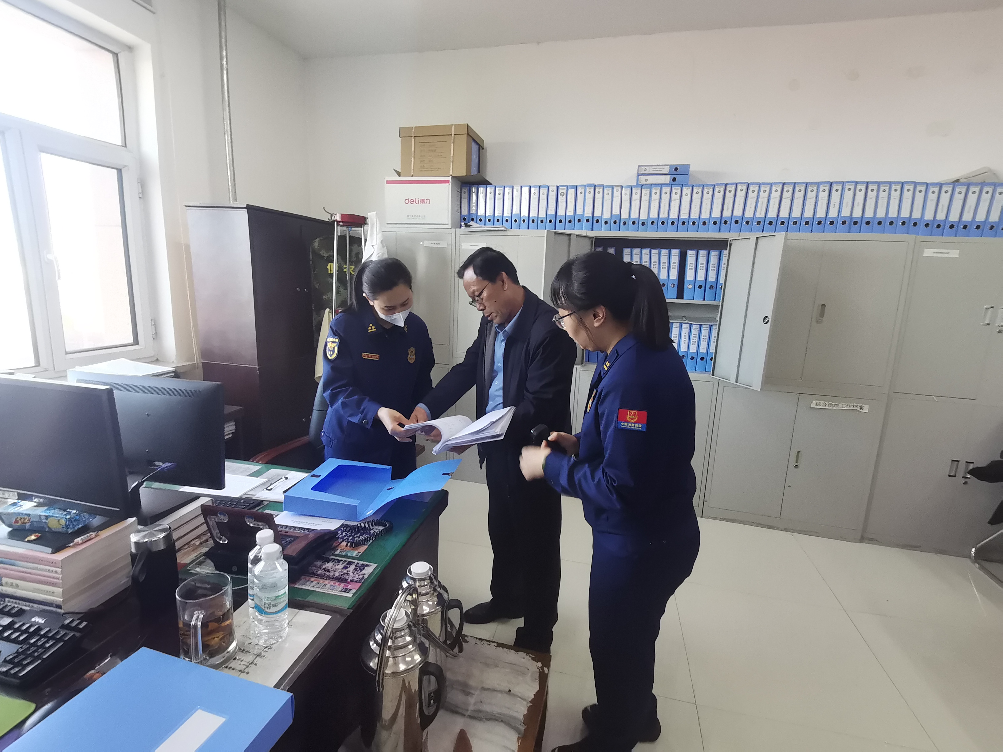 图片4.png 图片4.png